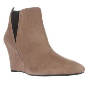 VIA SPIGA Suede Clay Ankle Boots women’s size 9.5 excellent condition worn 2!!!